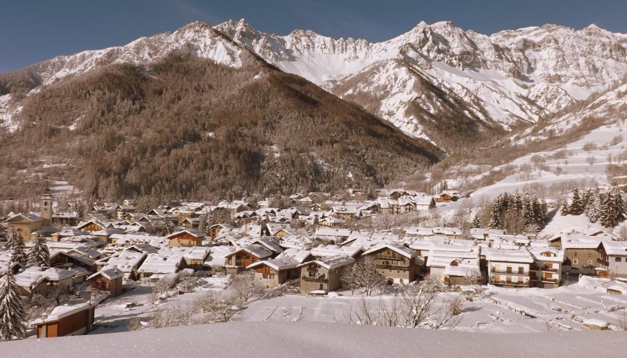 Casaborgovecchio Abete Rosso-Sauna Bardonecchia Exterior foto
